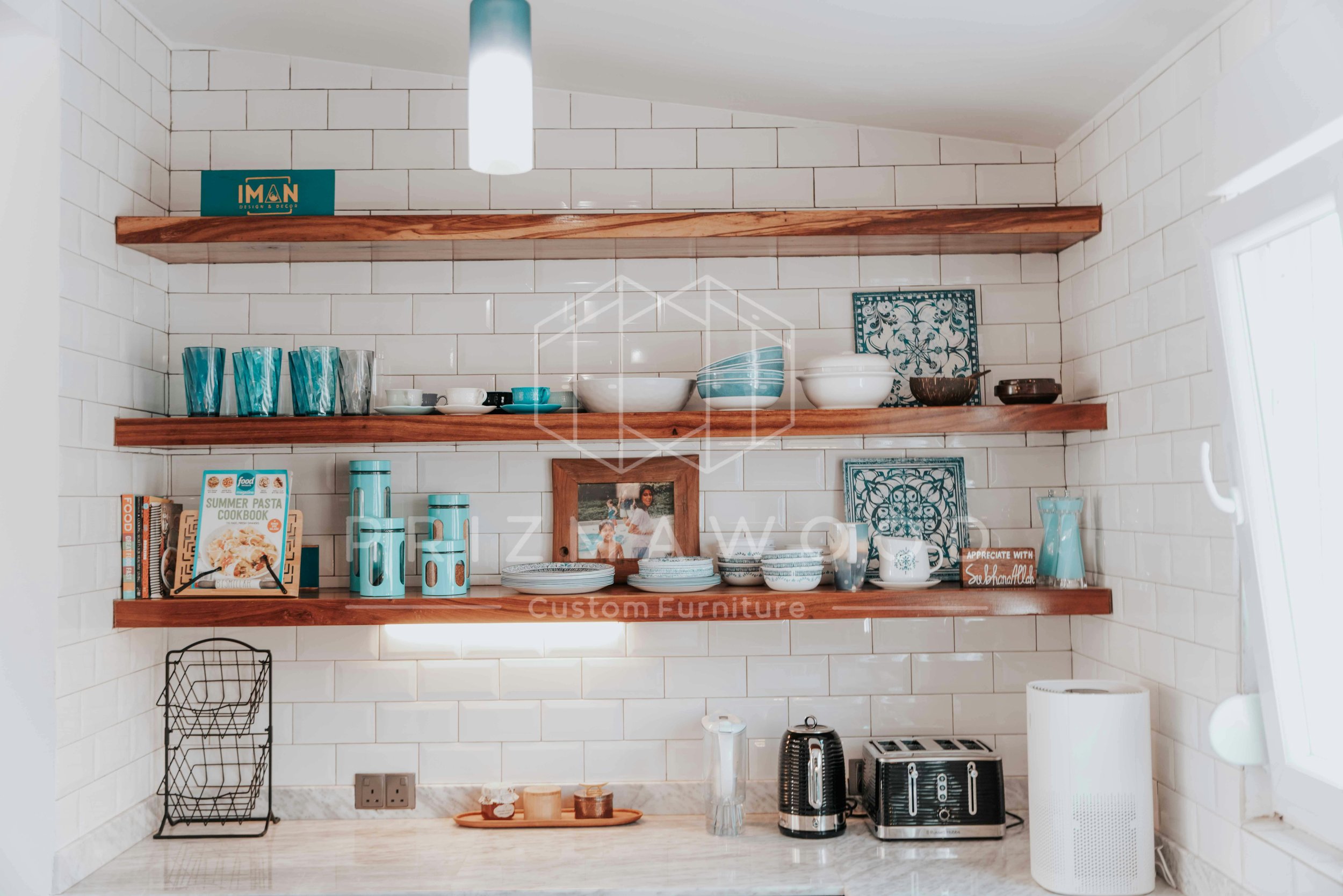 Floating Shelves Signature